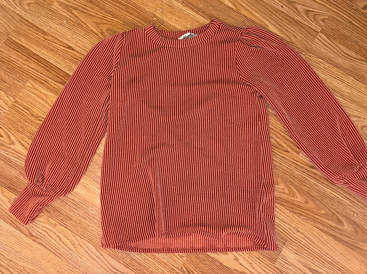 Solid rust long sleeve