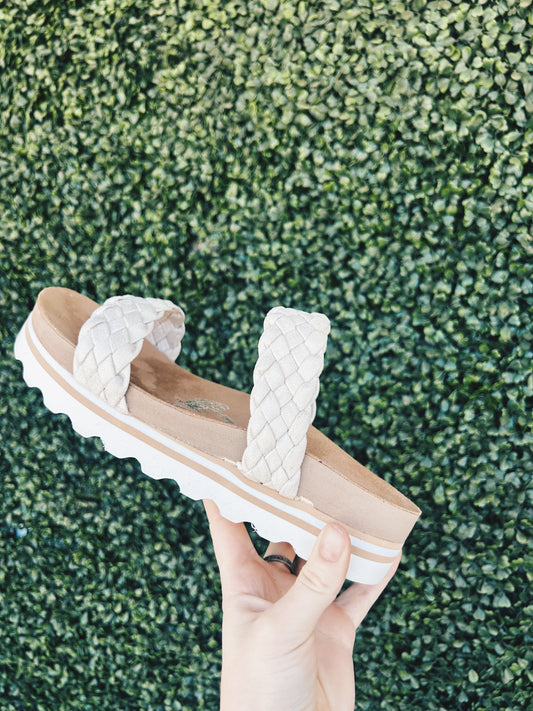 Braided Platform sandal