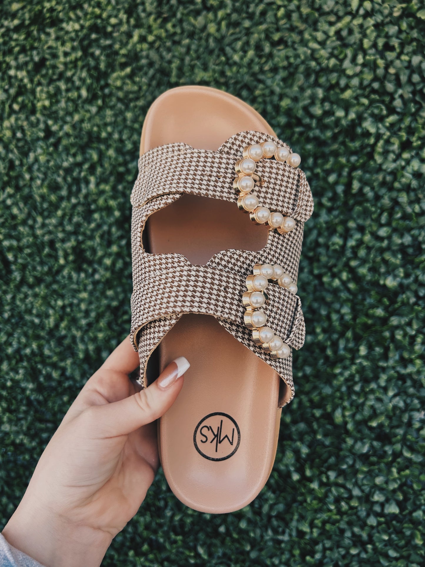 Kelly sandal