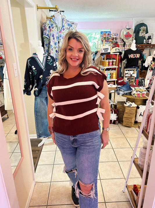Maroon sweater knit pullover