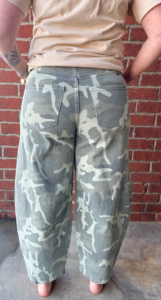 Camo Barrel Jeans